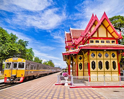 Zugfahrt von Hua Hin nach Baan Krood, Bang Saphan, Chumpon oder Surat Thani 